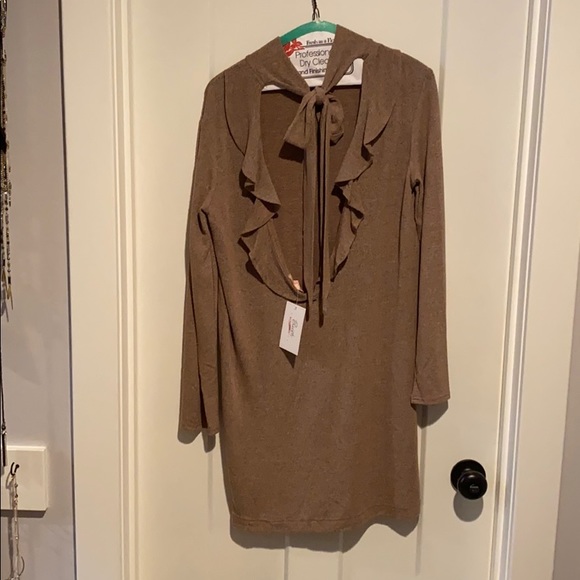 Open back sweater dress - Picture 2 of 3